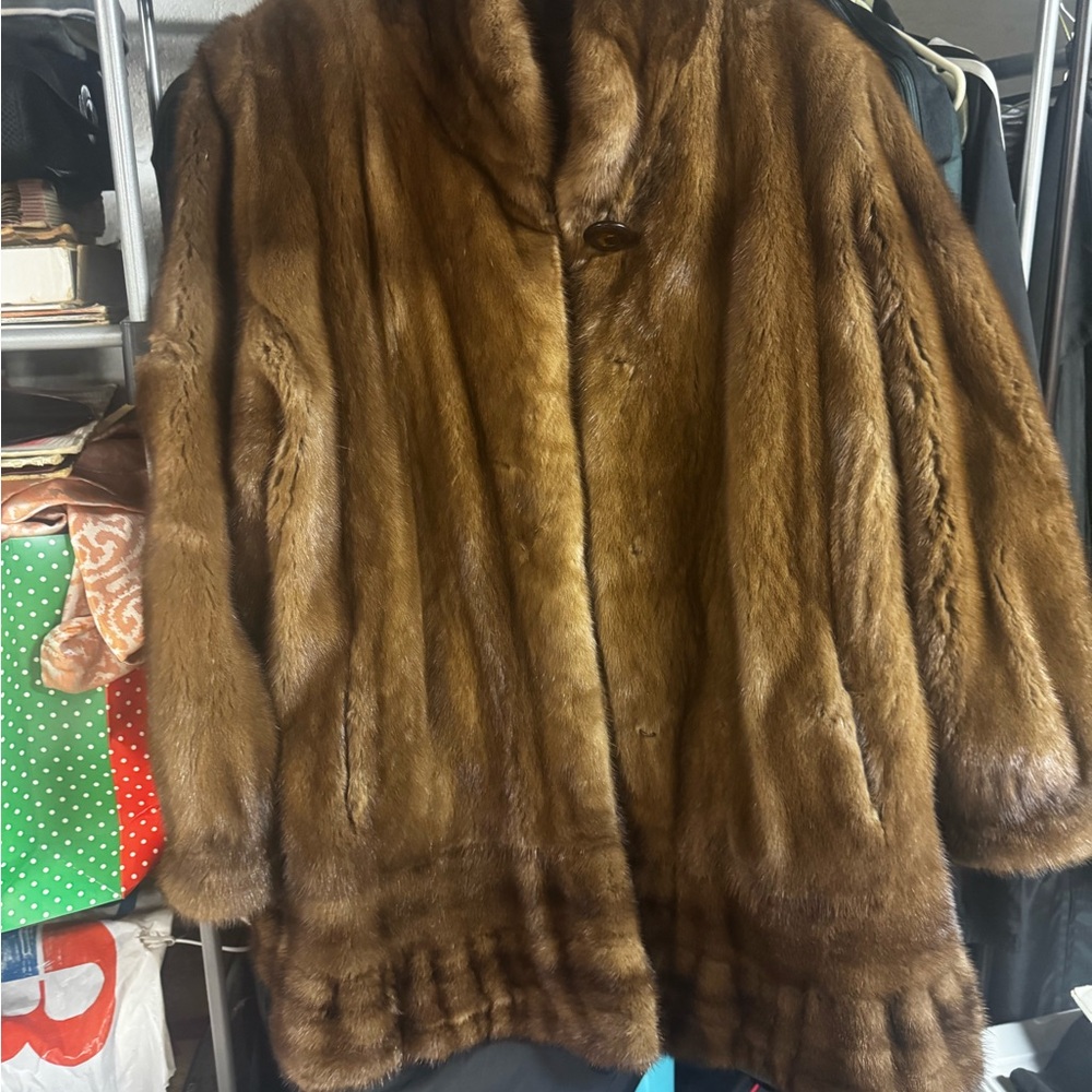 Luxurious Brown Real Mink Fur Coat